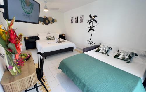 Anse des Rochers Apartment | Ti Coco Location - Manganao Saint-François avec Citerne Tampon Automatique
