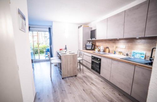 Le Couchant Apartment | TI TAHITI STUDIO-3MIN PLAGE-TERRASSE COSY-WIFI-PARKING - TOP PROS SERVICESConciergerie La Grande Motte