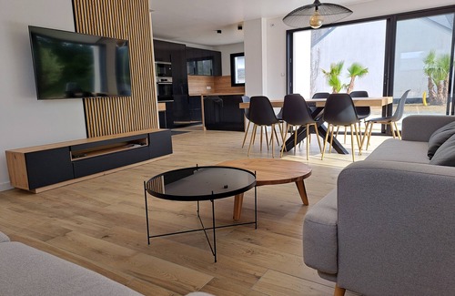 Beg-Meil House | TI Tevenn, Maison Avec Piscine à 300 m des Plages et des Commerces