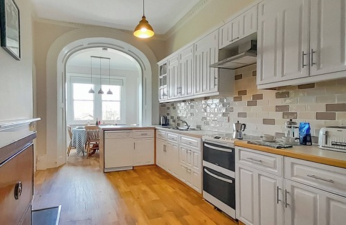 Tibberton Apartment | Tibberton Court Apartment - UK48582