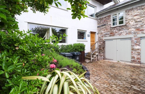 Noss Mayo Cottage | Tidal Waters