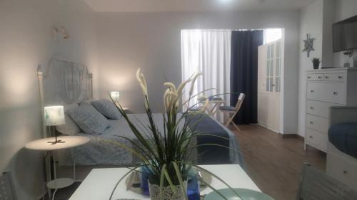 Tacoronte Apartment | Tide's Embrace & Natural Pool