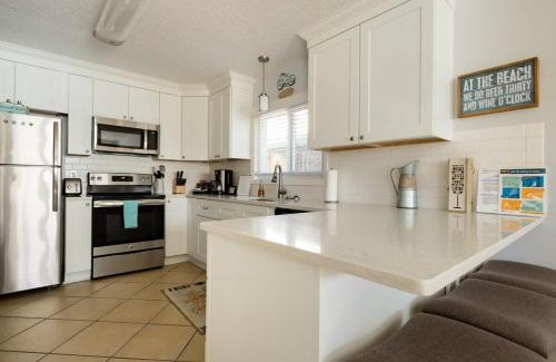 Jacksonville Beach House | TIDES BEACH PARADISE best served patch of beach
