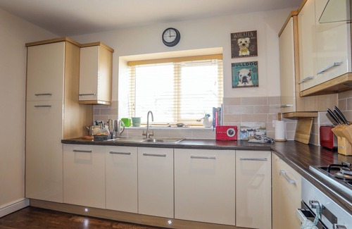 Rhosneigr Apartment | Tides Reach