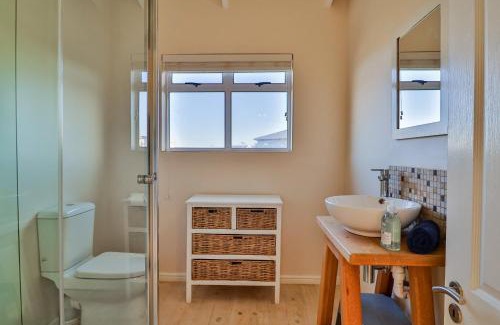 Betty's Bay House | Tides