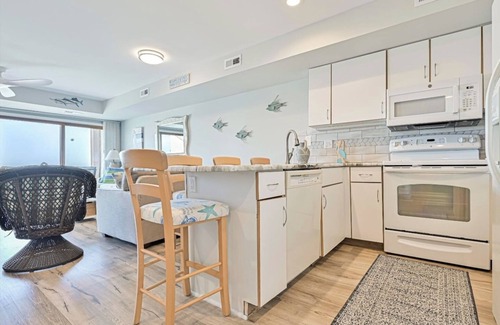 Southend Apartment | TideWatch-Relax in Brigantine w/Views,Beach and Pool