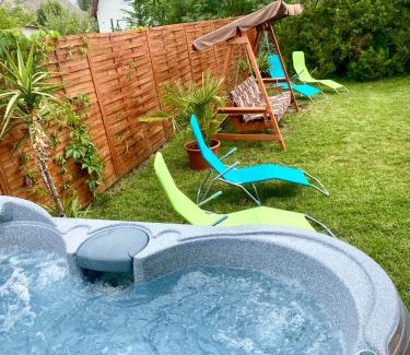 Balatonkeresztur House | Tieff Apartmanház Balatonmáriafürdő Hullámtelep