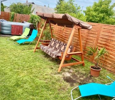 Balatonkeresztur House | Tieff Apartmanház Balatonmáriafürdő Hullámtelep