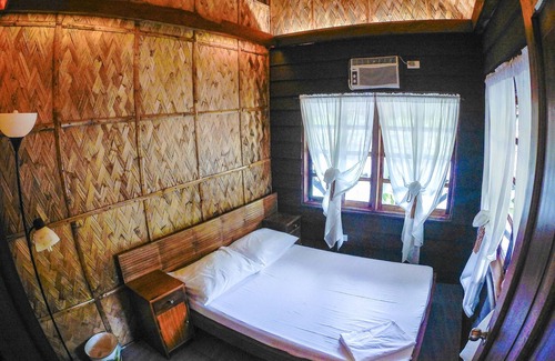 Los Banos Hotel | Tierra de Lago