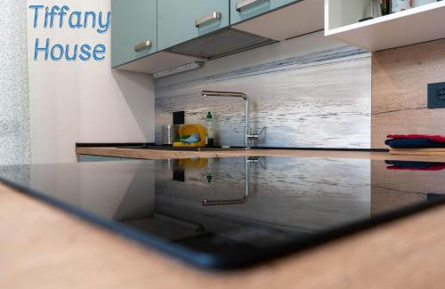 Marina di Massa House | Tiffany House