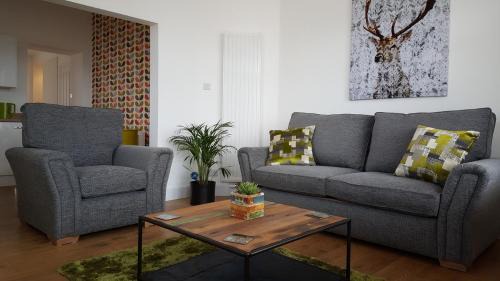 Lossiemouth Apartment | Tighnabruaich Annex