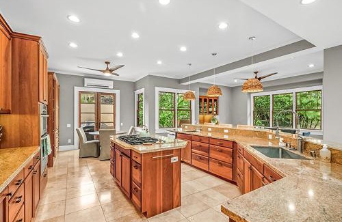 Poipu Villa | Tiki Villa in Poipu 5 Bd, 4Bth, Pool & AC Sleeps 16