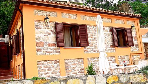 Vathy House | Tilemachos Traditional House