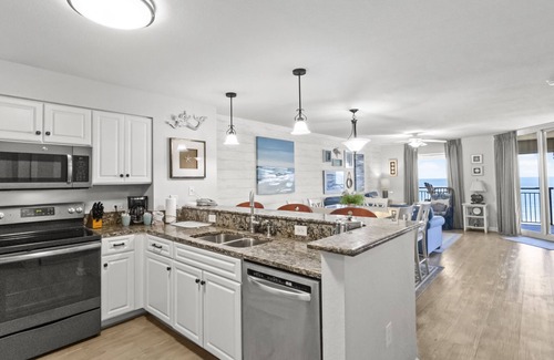 Cherry Grove Beach Hotel | Tilghman Beach And Golf Resort