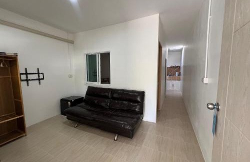 Si Sunthon House | Tim House Thalang Phuket