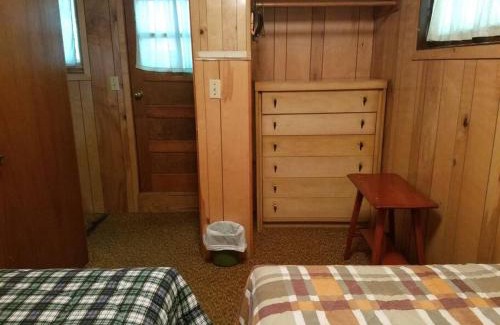 Woodruff House | Timberlane Walleye Cabin