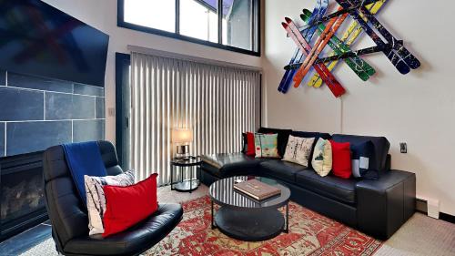 Snowmass Village House | Timberline Condominiums Studio Loft Deluxe Unit 315