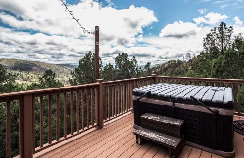 Ruidoso House | Timberline Hideaway