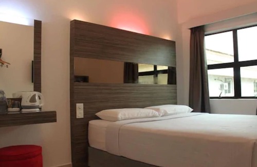 Taman Bukit Labu Hotel | Time Hotel Seremban