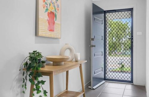 Cessnock House | Time Out Beautifully decorated new home