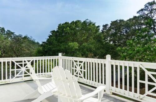 Yaupon Beach House | Time Stands Still by Oak Island Accommodations