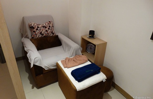 Ermita Hotel | Time Traveller's Hotel