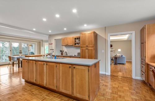 Boothbay Harbor House | Timeless charm of Juniper Garden, where the past and present collide in perfect harmony