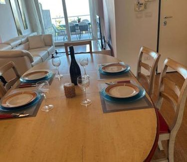 Cisano House | Timetofreedom Apartment Bellevue
