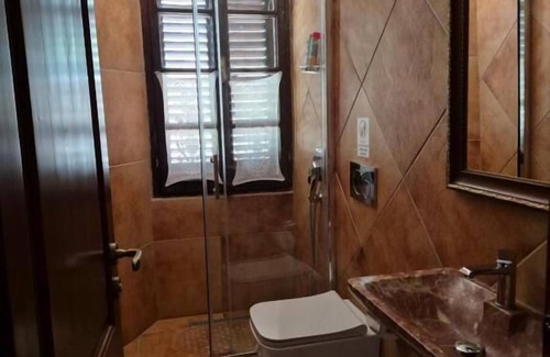 Berat House | Timos Guest House