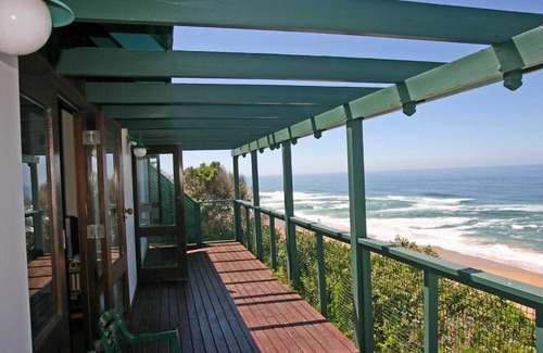 Wilderness Beach Ski Chalet | Timshare Chalet with unbeatable sea view! FRIDAY - FRIDAY BOOKINGS ONLY
