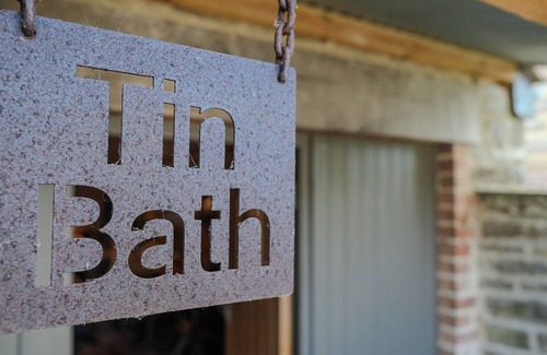 Aller Cottage | TIN BATH, pet friendly, character holiday cottage in Langport
