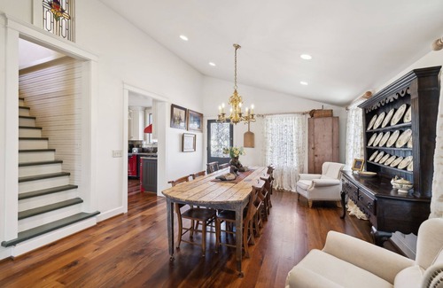 Leipers Fork House | Tin Roof Cottage: Timeless Retreat in Leiper's Fork