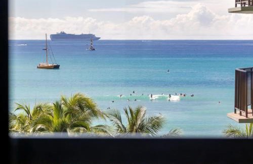 Waikiki Apartment | Tina's Waikiki Beach Tower