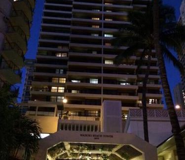 Waikiki Apartment | Tina's Waikiki Beach Tower