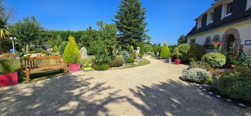 Douarnenez Bed & Breakfast | TiNat chambre