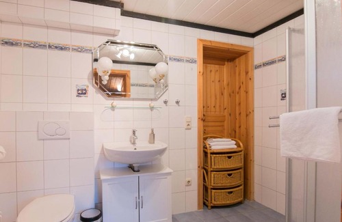Ostseebad Ahrenshoop Apartment | Tine