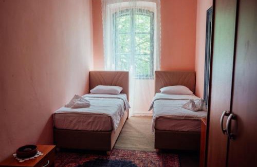Imotski Hotel | Tinel Centrale