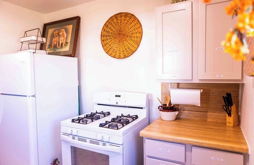 Midwest City House | Tinker AFB OKC Midwest City I-40 Colonial Dorchester Cottage