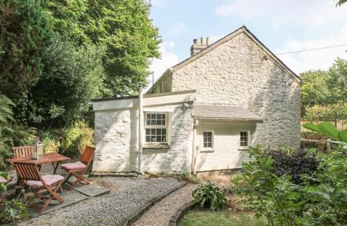 Liskeard House | Tinners Cottage
