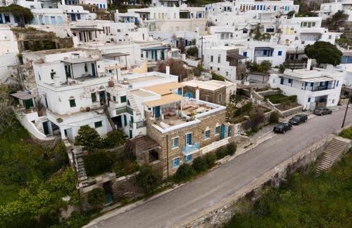 Tinos Villa | Tinos Grand Villa 6BR 15ppl Infinite Views