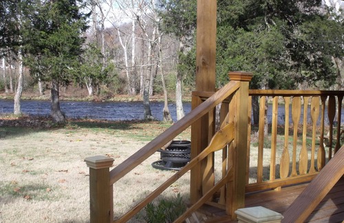 Elizabethton Cabin | Tiny cabin with sleeping loft