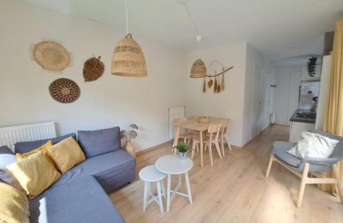 Heinkenszand Ski Chalet | Tiny chalet Zeeland, centraal gelegen & natuur rondom VP028