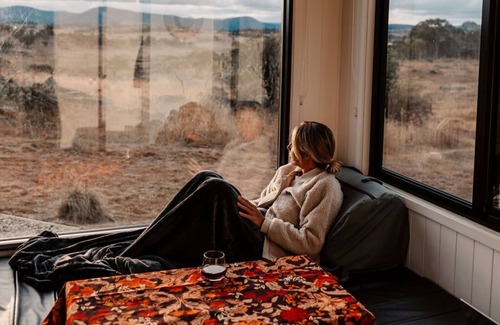 Belbora Cabin | Tiny Elsie Summary: S