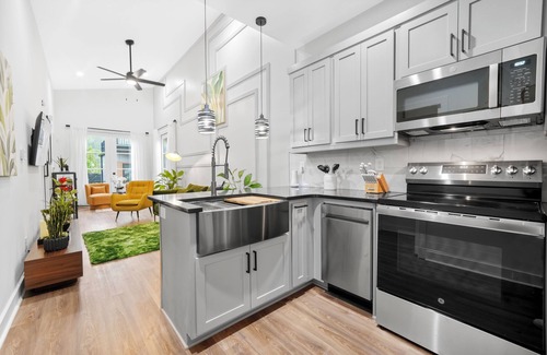 Union City House | Tiny Garden Home in Welcoming Union City