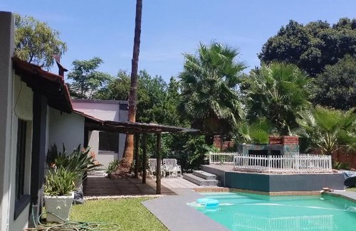 Hartbeespoort Apartment | Tiny harties