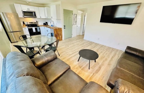 Old Southwest House | Tiny Haven Retreat|1Bedroom|1Bathroom|Sleeps 4