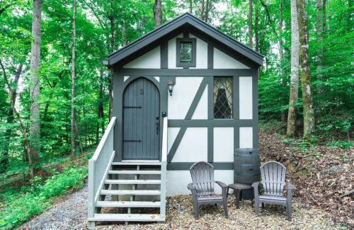 Sevierville House | Tiny Home Cottage Near the Smokies #2 Lotte