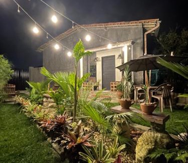 Bananeiras House | Tiny Home Garden Bananeiras