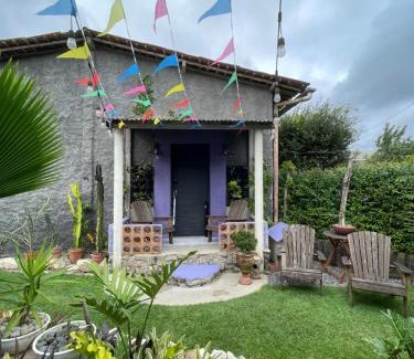 Bananeiras House | Tiny Home Garden Bananeiras