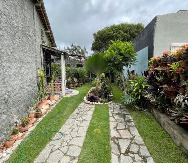 Bananeiras House | Tiny Home Garden Bananeiras